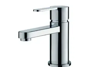 chrome faucet fitting
